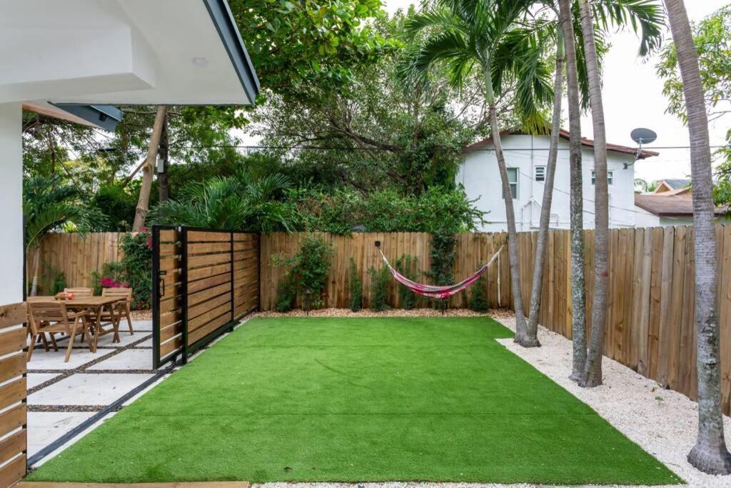 Casa Madeira @ The Heart Of Miami Design District Villa Eksteriør billede